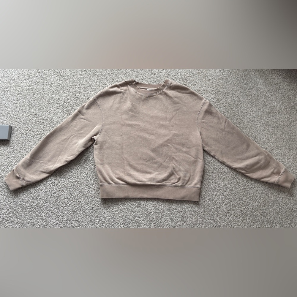 KOTN Crewneck Sweatshirt